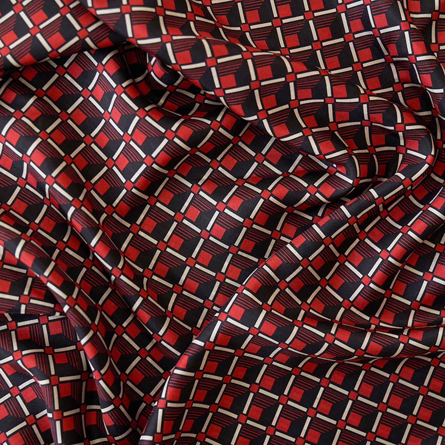 Foulard en soie 33, packshot aplat, Meilleur Amir Paris